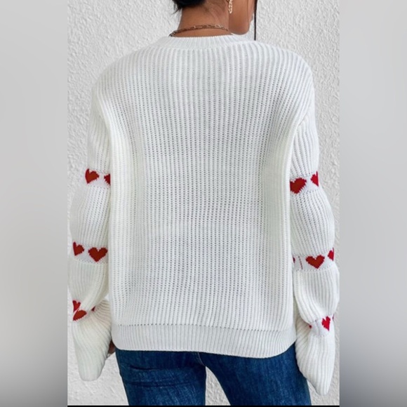 Hannah heart bell sleeve sweater - Picture 2 of 2